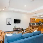 Loft Literally On Broadway Live Music & Bars *