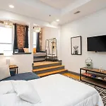 Loft Literally On Broadway Live Music & Bars *