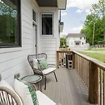 Relax Into Urban Chic At A Textured East Nashville