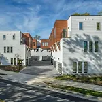 2 6 Miles To Downtown End Unit Free Parking