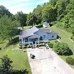 Hillbilly Haven Holiday home