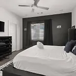 Vibe 857 Nashville