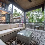 Sojourners Haven - 2 Mi To Downtown & Broadway Holiday home Nashville