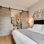 3bd -rooftop Escape- Steps From The Gulch Fun *