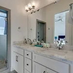 Holiday home Epic Location- Steps From 12th S, Sleep12