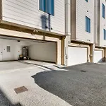 Epic Location- Steps From 12Th S, Sleep12