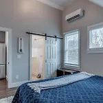 Apartment Cozy Loft - Steps To 12th South And Belmont Nashville