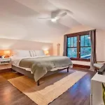 Bright In Hip East Walk To 5 Points - Only 2 Miles To Downtown * Nashville