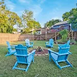 Holiday home Bright In Hip East Walk To 5 Points - Only 2 Miles To Downtown Nashville