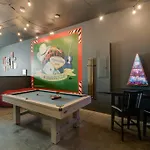 Fantastic Game Room And Rooftop 1Mi To Broadway