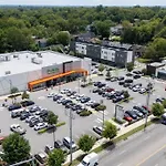 Walkable East Nash 3Br With Big Yard Near Local Eats