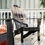 Southern Charm Downtown, Walk To Farmers Market &