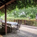 Holiday home Prime Location In 12south, Walkable To Shopping & Dining *