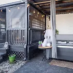 Hot Tub, Ev, Minutes To Opry, Airport & Broadway