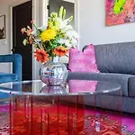 Apartment 2 Side By Side Units, The Honky Tonk Party Pads, Parking Gym Pool Nashville