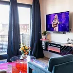 2 Side By Side Units, The Honky Tonk Party Pads, Parking Gym Pool