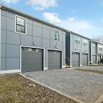 Location Matters - Parking - Entertainment