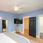 Holiday home Summer End Sale Prime Location Nashville