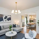 Summer End Sale Prime Location Holiday home *