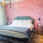 The Swift House - Music In East Nash Holiday home *