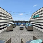 Music Cityview-Brand New!