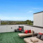 East Nashville Home With Rooftop