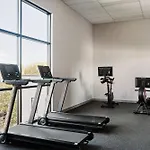 Modern Music Row With King & Queen Bedrooms + Private Balcony Pool & Fitness Center Walk To Rca B & Local Dining Under 2 Miles To Broadway Garage Parking Elevator Access 24 Hr Hospitality * Nashville
