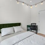 East Nashville Cozy Retreat