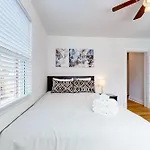 East Discovery Holiday home *