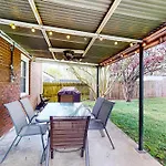 Holiday home East Discovery *