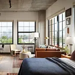 Memoir Wedgewood Houston