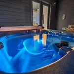 Holiday home Designer Single Family House-rooftop- Hot Tub Nashville