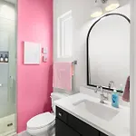Ultimate Bach 10min To Dt Ig Walls Every Holiday home Nashville