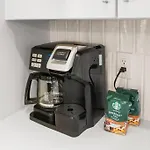 Ultimate Bach 10min To Dt Ig Walls Every Holiday home