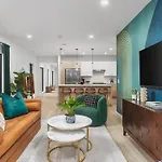 Luxury In The Gulch With Patio Pool Walk To Broadway *