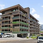 Luxury In The Gulch With Patio Pool Walk To Broadway * Nashville