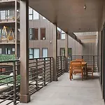Luxury In The Gulch With Patio Pool Walk To Broadway * Nashville