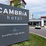 Hotel Cambria Airport