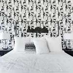The Ashland House - Stylish Design, Backyard Oasis Holiday home Nashville