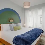 Country Lyric - Mins To Downtown - Rooftop Deck