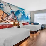 Cambria Airport Hotel Nashville