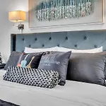 Lux East Nash-hot Tub & Rooftop Patio * Nashville