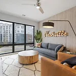 Holiday home Walk To Nightlife, Vanderbilt, Minutes To Broadway Nashville