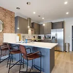 Holiday home Walk To Nightlife, Vanderbilt, Minutes To Broadway *