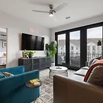 Walk To Nightlife, Vanderbilt, Minutes To Broadway Holiday home