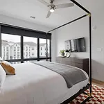 Walk To Nightlife, Vanderbilt, Minutes To Broadway Holiday home