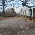 Quiet Hideaway Minutes From Everything!