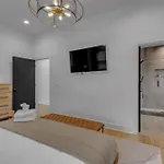 Lux East Nash-awesome Location- 30 Days *