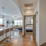 Beautiful Luxury Downtown Private Roofdeck