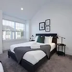 Beautiful Music Townhome Great Location Holiday home Nashville